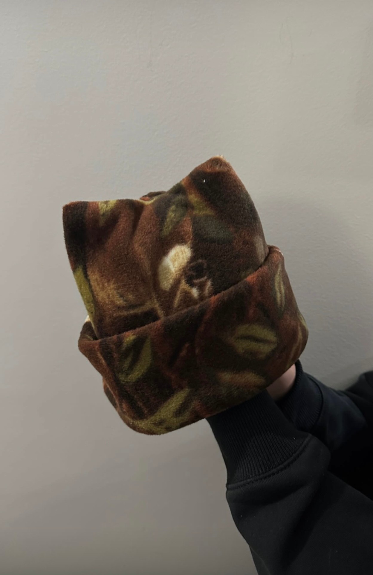 Topstitch beanie — Deep Woods